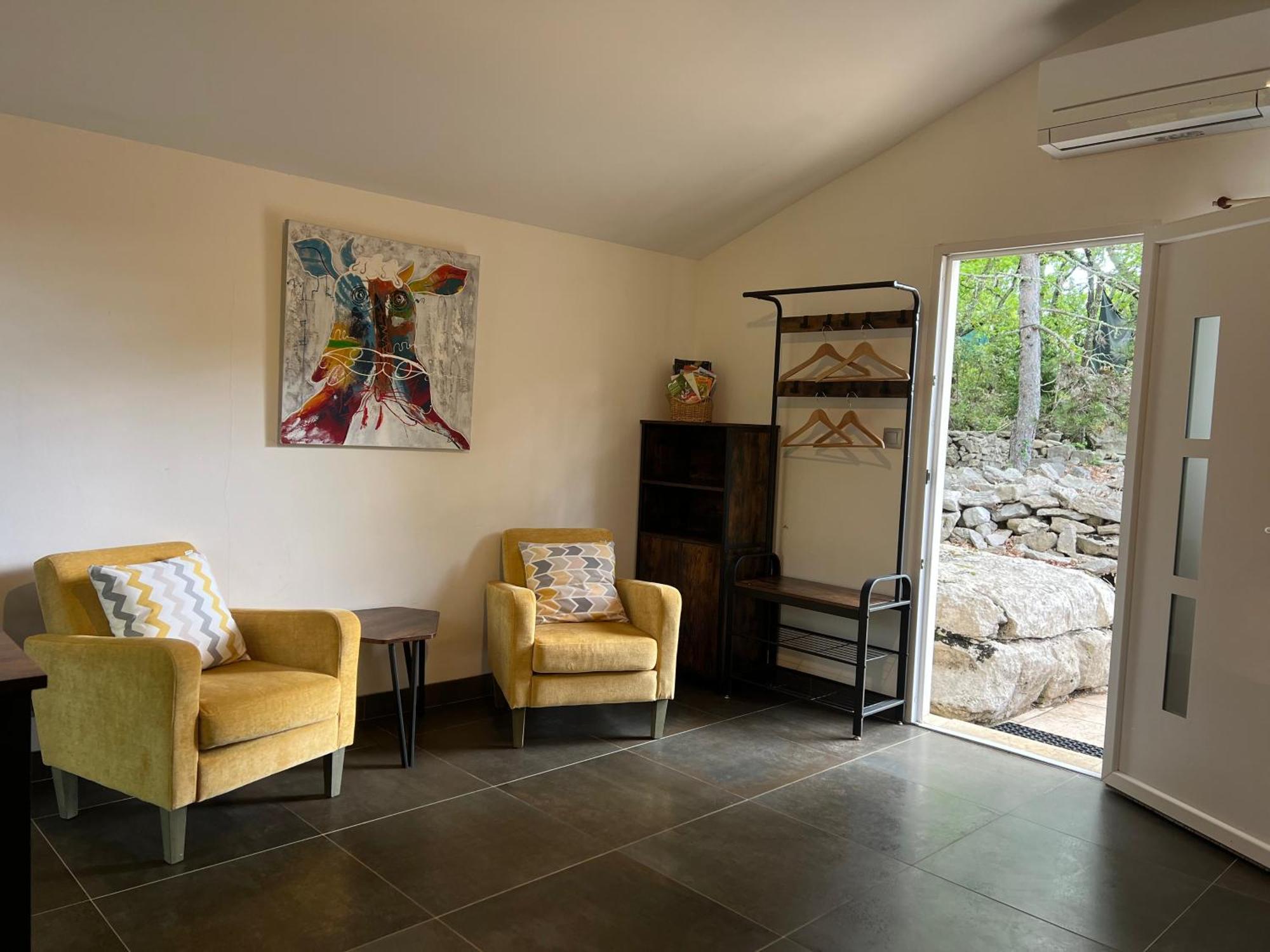 Gite Avec Piscine Privee Au Coeur D'Une Foret De Chenes Proche De Vallon Pont D'Arc Saint Alban Auriolles Екстериор снимка